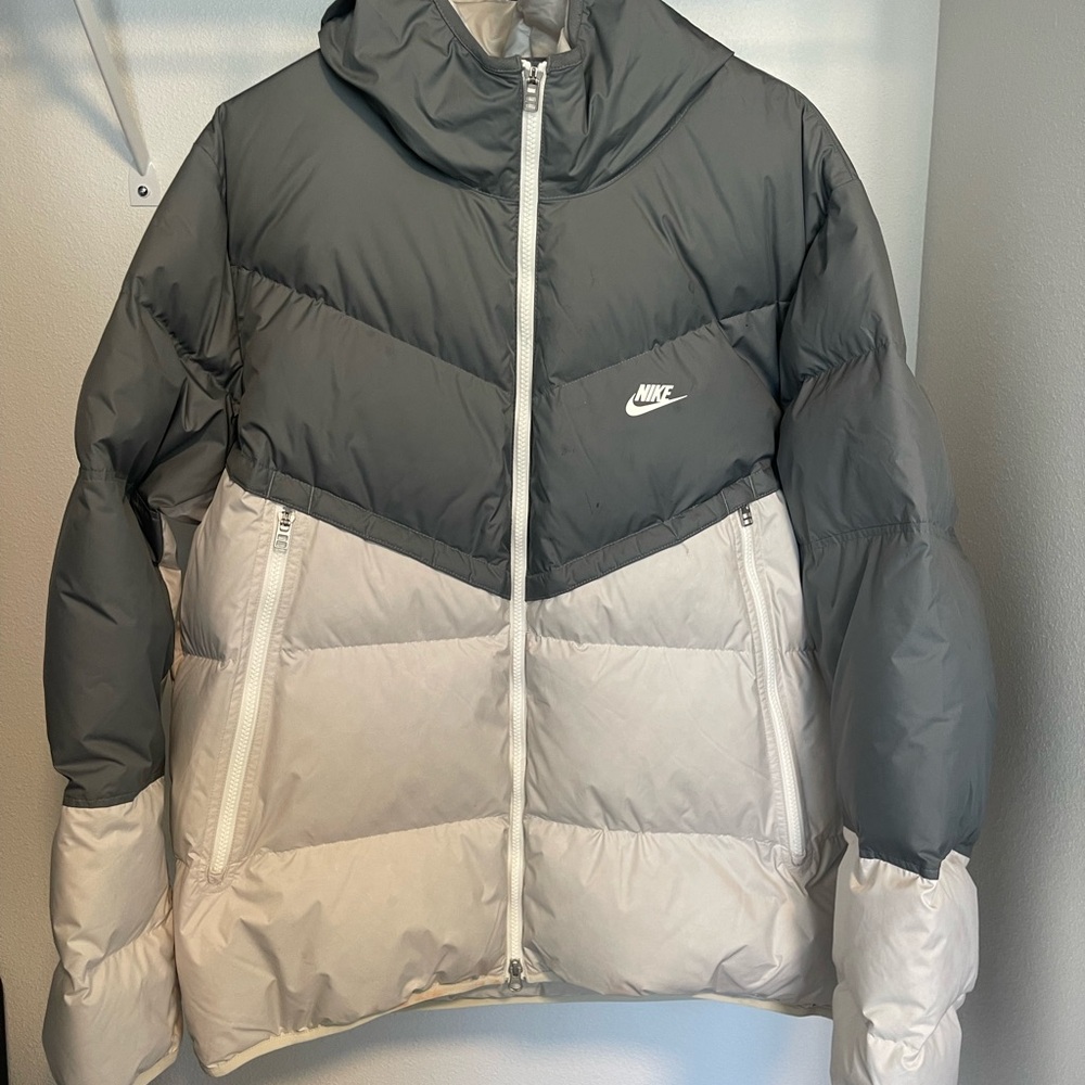 Nike storm fit puffer